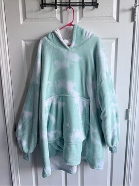 The Oodie Cozy Oversized Wearable Blanket